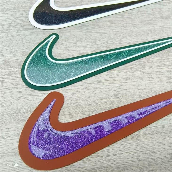 3D Glitter Powder And Silicone Heat Transfer Badges factory